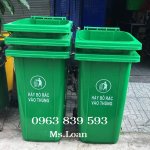 gia-thung-rac-nhua-240Lit-re-hcm.jpg