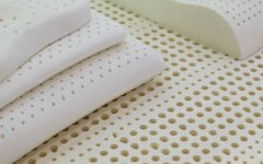 Cách Làm Sạch Nệm Cao Su Tại Nhà (1).jpg Cách Làm Sạch Nệm Cao Su Tại Nhà (1).jpg