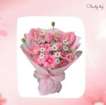 Sự Kết Hợp Hoàn Hảo Giữa Hoa Hồng, Tulip Và Hồng Môn Kẽm Nhung Tại Cloudy Day.jpg