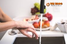 washing_hand.jpg